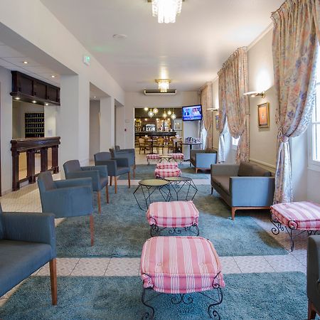 Hotel Aneto Lourdes Kültér fotó
