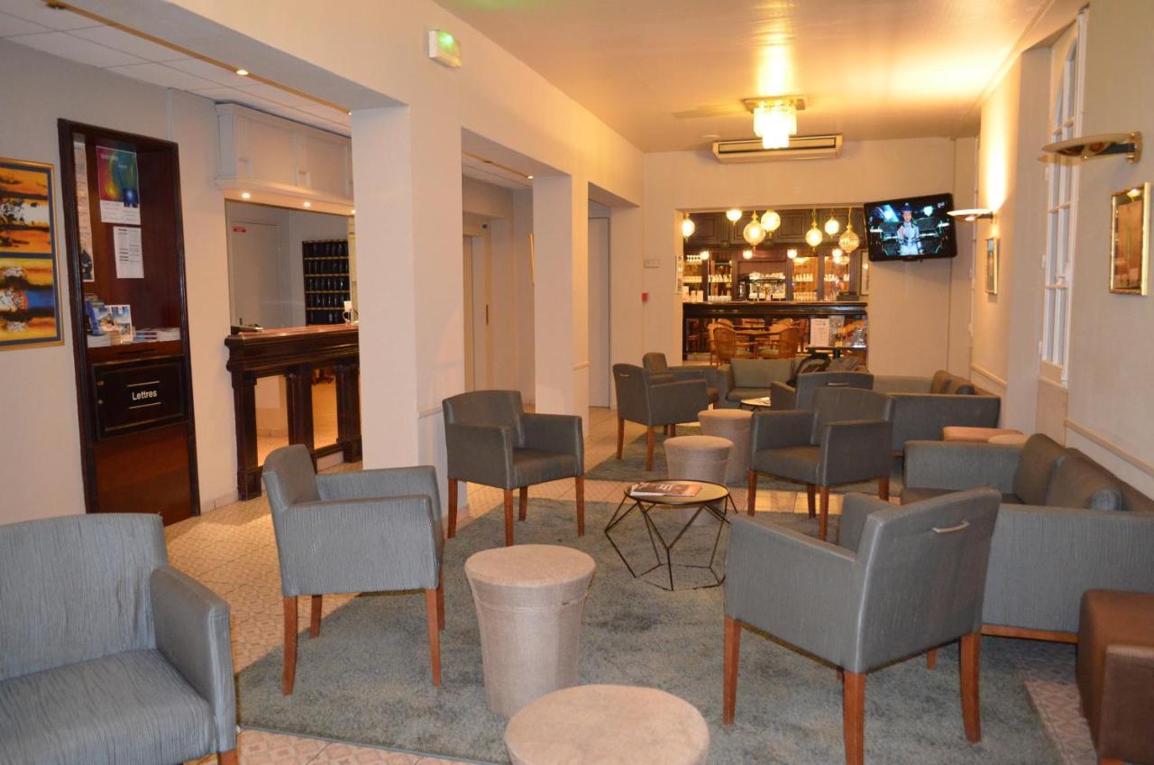 Hotel Aneto Lourdes Kültér fotó