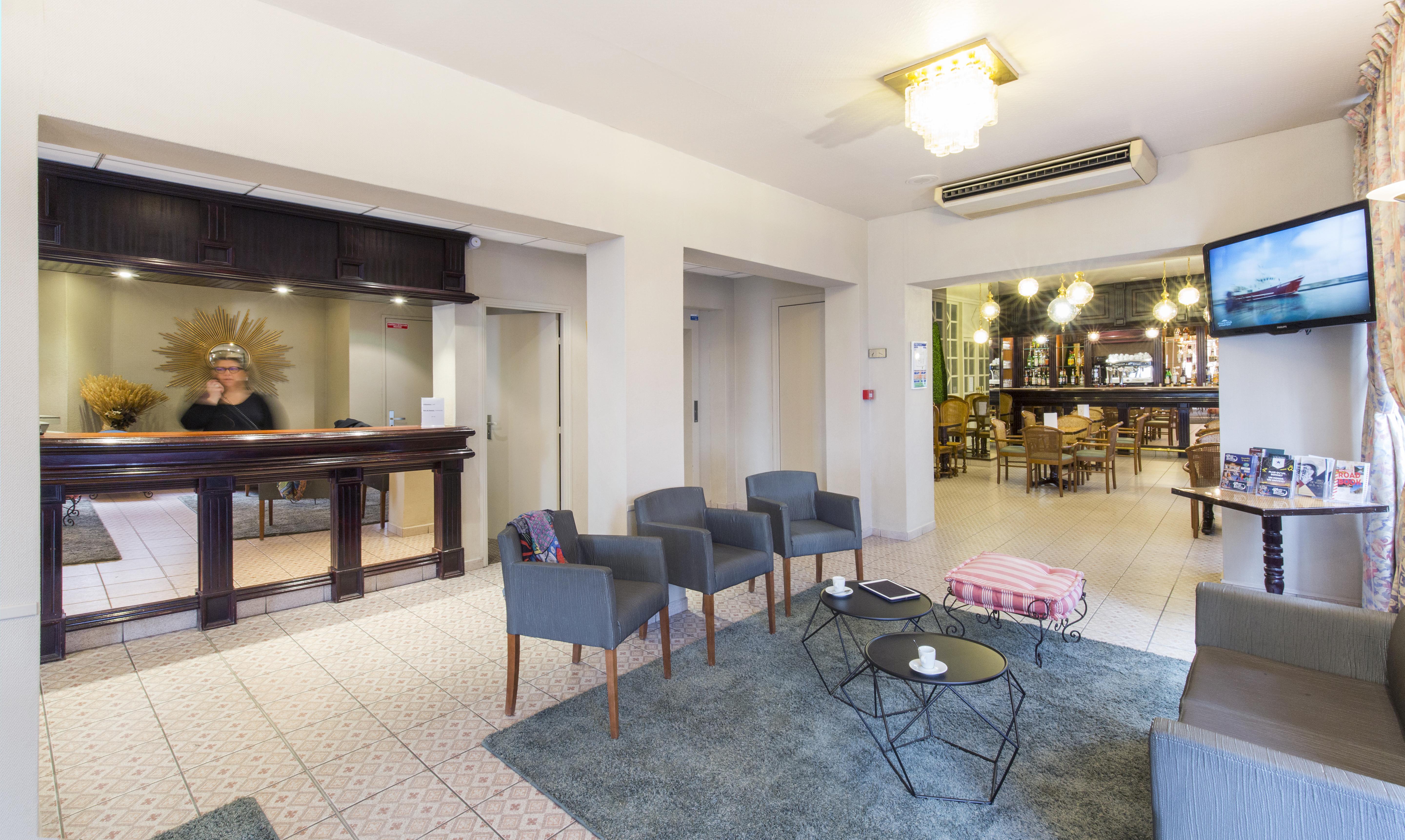 Hotel Aneto Lourdes Kültér fotó