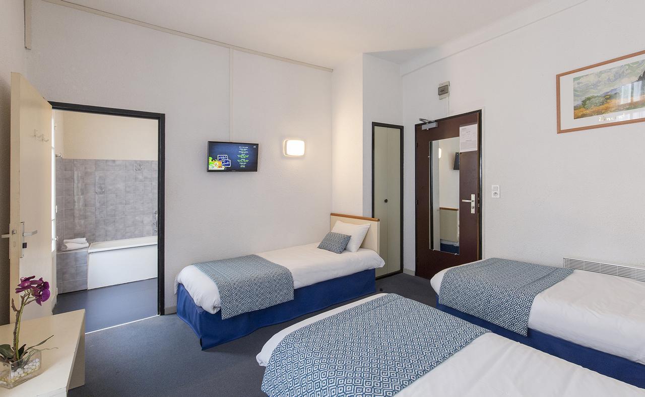 Hotel Aneto Lourdes Kültér fotó