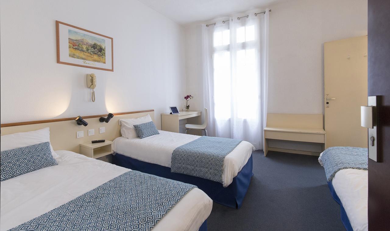 Hotel Aneto Lourdes Kültér fotó